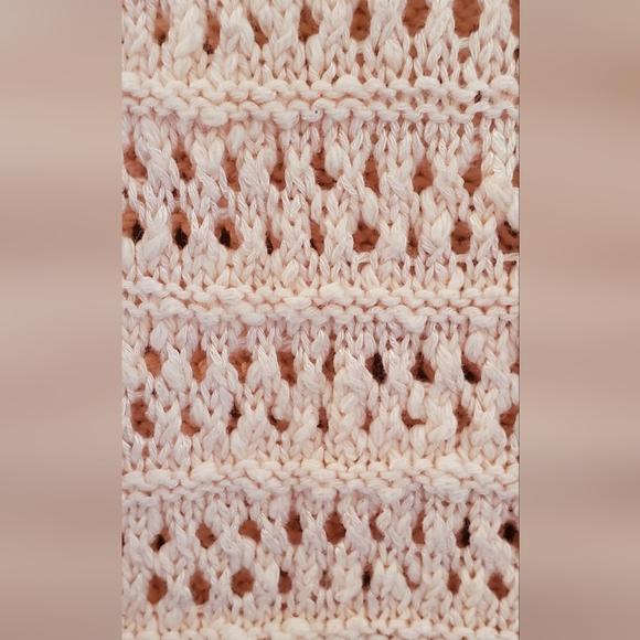 FV21 Crochet Knit Pink Sleeveless Top Size Small Cotton Blend - Picture 5 of 9